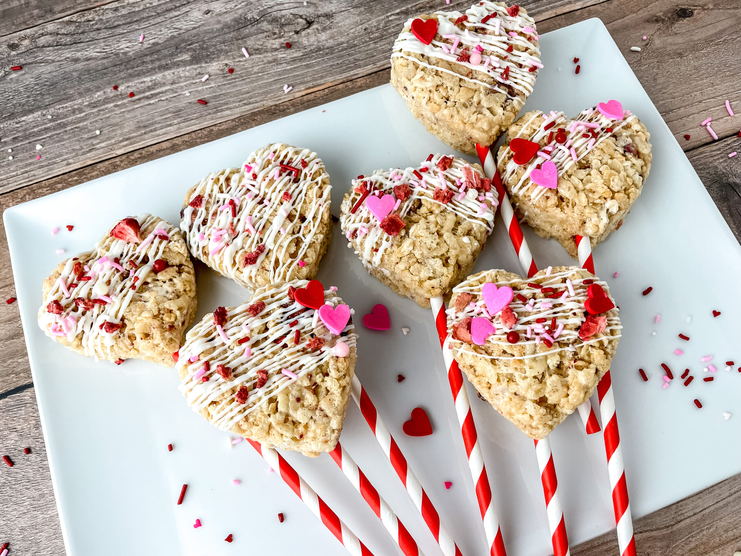 How to make Strawberries and Cream Rice Cereal Heart Pops