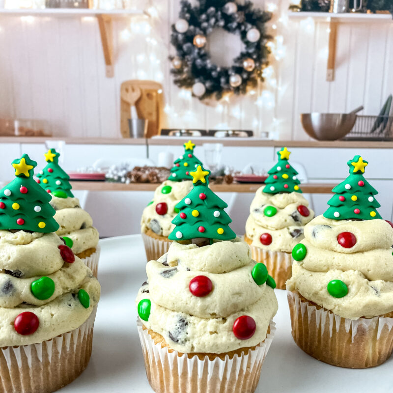 Cooke Dough Christmas Tree cupcakes